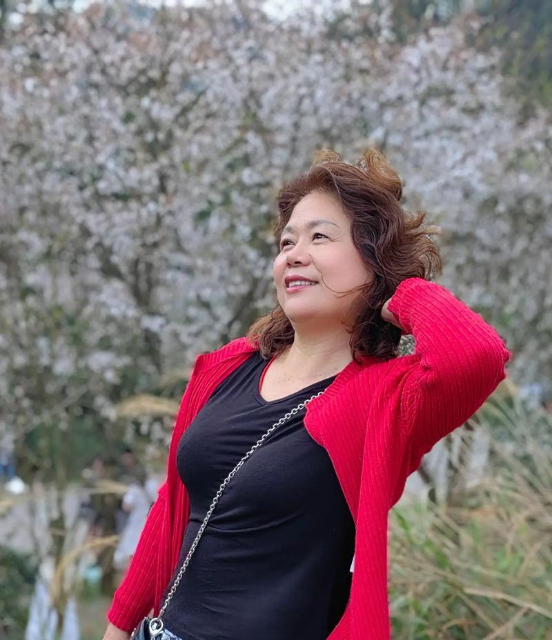 美图秀秀粉红佳人效果实测！