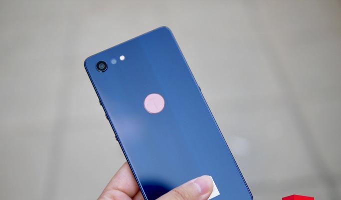 坚果Pro2销售情况报告（分析坚果Pro2的销售数据和用户反馈，探讨其市场表现）